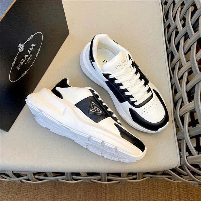 MB⎥Prada basket
